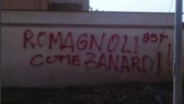 Pintadas amenazando a Alessio Romagnoli