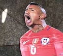 ¡Hinchas argentinos "enterraron" a Vidal y Chile en Rusia!