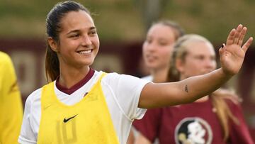 La futbolista venezolana es una de las promesas más interesantes del balompié mundial, pues a sus 18 años, ha llevado a la selección vinotinto a los primeros planos gracias a sus enormes actuaciones en los mundiales de categorías inferiores. Fue finalista del premio The Best de la FIFA en 2017.