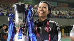 Chan Yuen, first woman coach to win a pro mens football title