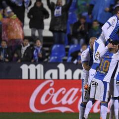 Eraso y Amrabat dejan al Málaga con una vida menos