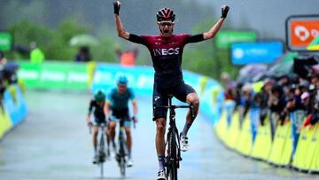 Poels homenajea a Froome