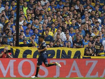 Te&oacute;filo Guti&eacute;rrez provoc&oacute; a la hinchada de Boca con una celebraci&oacute;n ofensiva haciendo gestos en apoyo a River Plate.