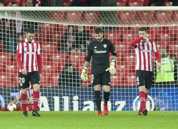 Desolación de Aduriz, Iago Herrerín y Laporte.