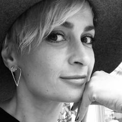 ¿Quién era Halyna Hutchins, la directora de fotografía que murió tras disparo accidental de Alec Baldwin?