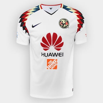 Esta playera fue el segundo uniforme del América en esa campaña. En esta ocasión, la afición aceptó esta playera al tener las plumas en los hombros.