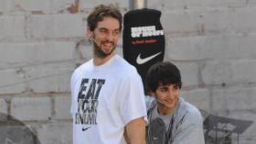 <b>AMIGOS. </b>Pau Gasol y Ricky Rubio tienen una muy buena relación personal, fraguada en la Selección.
