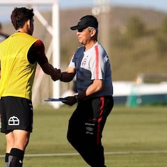 Rueda prueba nueva formación con sorpresa en el ataque