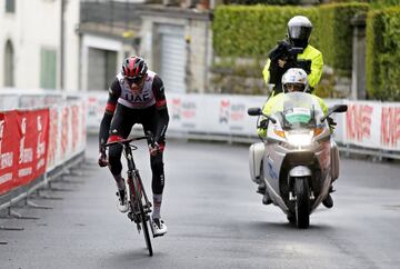 Joseph Dombrowski (UAE) fue el vencedor de la cuarta etapa del Giro