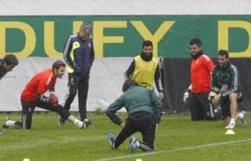 Buen ambiente y risas durante el entrenamiento en Estambul.