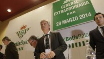 Guillén dimite como presidente del Betis y se espera sustituto