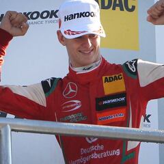 El apellido Schumacher volverá a lucir en un Ferrari en Bahréin