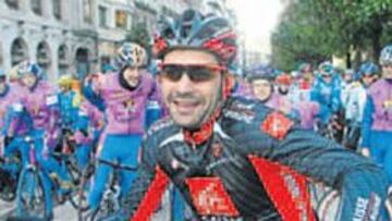 <b>TRANQUILO. </b>Óscar Pereiro lleva sin prisas su puesta a punto.