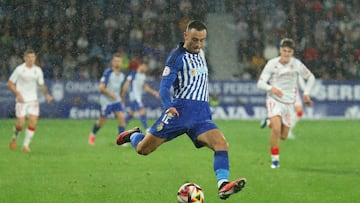 Pablo Clavería, jugador de la SD Ponferradina 2023-24.