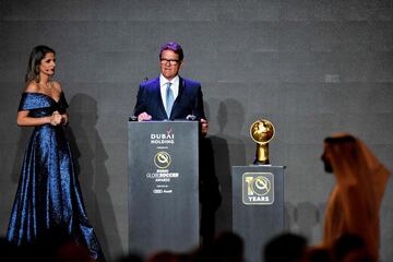 El entrenador italiano Fabio Capello tras recibir el trofeo a la Trayectoria Deportiva.