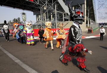 El día de muertos se vivió previo al Gran Premio de México