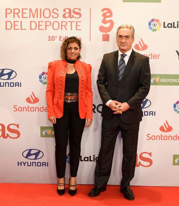 Beatriz Álvarez Mesa Presidenta de LPFF y Javier Lozano Presidente de la LNFS.





