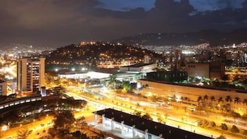 Toque de queda en la ciudad de Medell&iacute;n