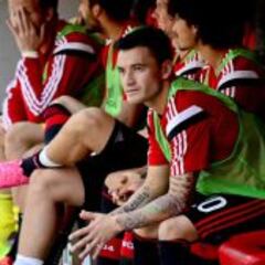 Rudi Völler: “Es un golpe muy duro lo de Charles Aránguiz”