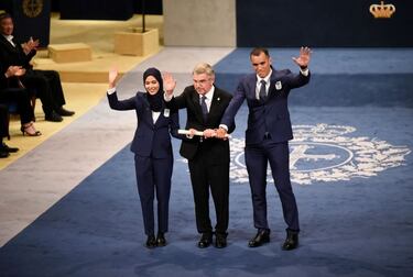  El jurado destacó para la concesión "la oportunidad que concede a los deportistas" y la relevancia de "aunar los máximos valores del deporte". "Se les da el premio por la oportunidad que brindan a los deportistas en zonas de conflicto y en las zonas en las que los derechos humanos se ven amenazados. La Fundación y el Equipo Olímpico de Refugiados también representan los máximos valores del deporte como la educación y solidaridad, y además mandan un mensaje de esperanza para el mundo", asegura el presidente Abel Antón.