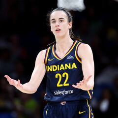 How did Caitlin Clark do in her WNBA preseason debut? Stats and highlights