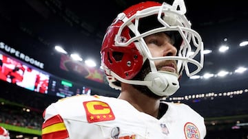 Is Travis Kelce staying with the Chiefs?