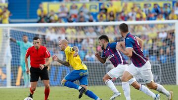 Sandro, durante el partido contra el Eibar en el Estadio de Gran Canaria.