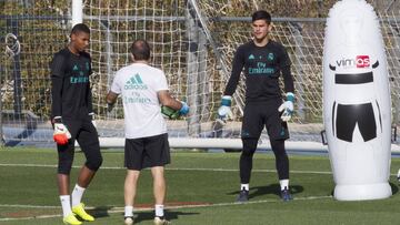 Zidane llama a Moha; Benzema vuelve y Casemiro y Varane, fuera