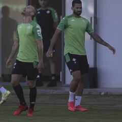El Betis anuncia una lista
con Canales y sin Víctor Ruiz
