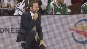 Joan Plaza, entrenador del Unicaja de M&aacute;laga.