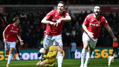 What league are Wrexham in?