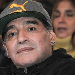 Maradona probó las drogas jugando para el Barça
