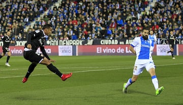 0-1. Muriel marcó el primer gol.