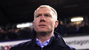 Man Utd legend Scholes handed Salford City reins