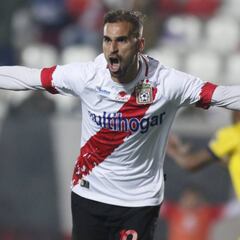 Curicó entra a zona de copas y el Campanil sigue como colista