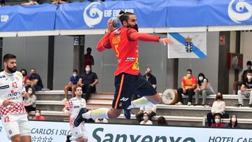 Los Hispanos le ponen difícil a Ribera señalar a los descartes