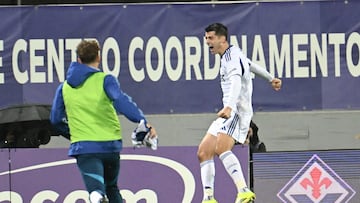 Florence (Italy), 27/01/2026.- Como's foward Alvaro Morata (R) celebrates after scoring a goal during the Italian Cup round of 16 soccer match between Acf Fiorentina and Como 1907 at the Artemio Franchi Stadium in Florence, Italy, 27 January 2026. (Italia, Florencia) EFE/EPA/CLAUDIO GIOVANNINI