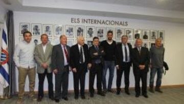 Sergio, Ochoa, Osorio, Marcet, Mara&ntilde;&oacute;n, Casilla, Collet, Fern&aacute;ndez Teixid&oacute; y Ramos.