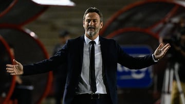 Panama's head coach, Danish Thomas Christiansen, gestures during the Concacaf Nations League quarterfinal second leg football match between Panama and Costa Rica at the Rommel Fernandez stadium in Panama City, on November 20, 2023. (Photo by ROBERTO CISNEROS / AFP)