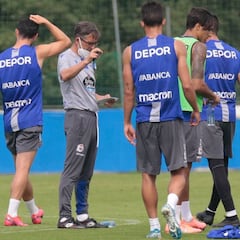 Vázquez ya prepara cambios: el rombo, nueva apuesta