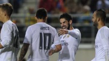 James e Isco pusieron seriedad en una noche de Carnaval