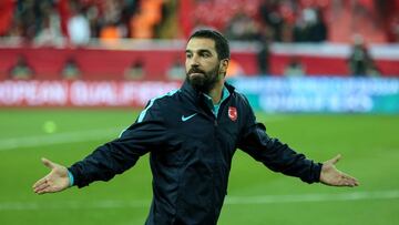 Arda Turan hung up his boots in September and is now tipped to become Kasimpasa’s new coach. It would be his first experience as a coach.