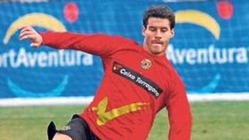 <b>AUSENTE. </b>Desde que Mairata no entra en la convocatorias, el Nàstic recibe más goles que antes.