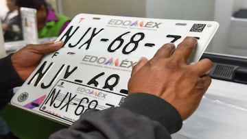 Los autos del Edomex con placas de circulación 2 y 4 deberán hacer el trámite de reemplacamiento en mayo.