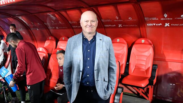 Pepe Mel vuelve al banquillo del Tenerife