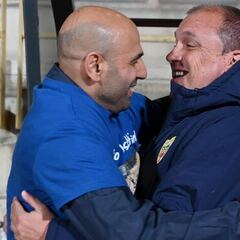 Alberto Lasarte gana papeletas para dirigir al Almería ante el Granada