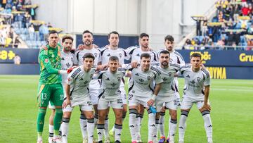 El once inicial del Albacete ante el Cádiz.