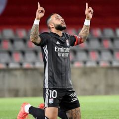 Depay confirma que deja el Lyon