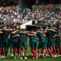 ¿Cuántas veces se ha enfrentado México vs Uzbekistán?