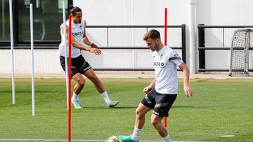 14/04/23
ENTRENAMIENTO DEL VALENCIA CF - TONI LATO
